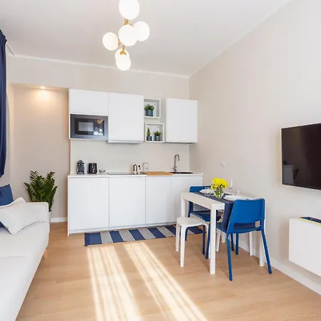 Just Urban - Romantic Navigli Apartment Milan